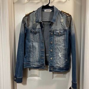 Chic Denim Jacket with Gold Details